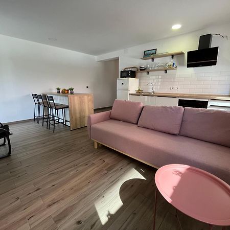 Apartmani Mlinar - Two Bedroom Apartment With Seaview Grebaštica Exteriör bild