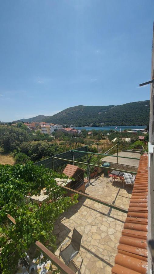 Apartmani Mlinar - Two Bedroom Apartment With Seaview Grebaštica Exteriör bild